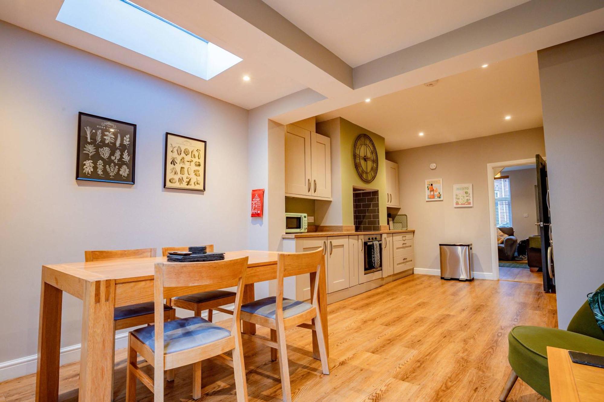 Host & Stay - Gillam House Worcester Exteriör bild